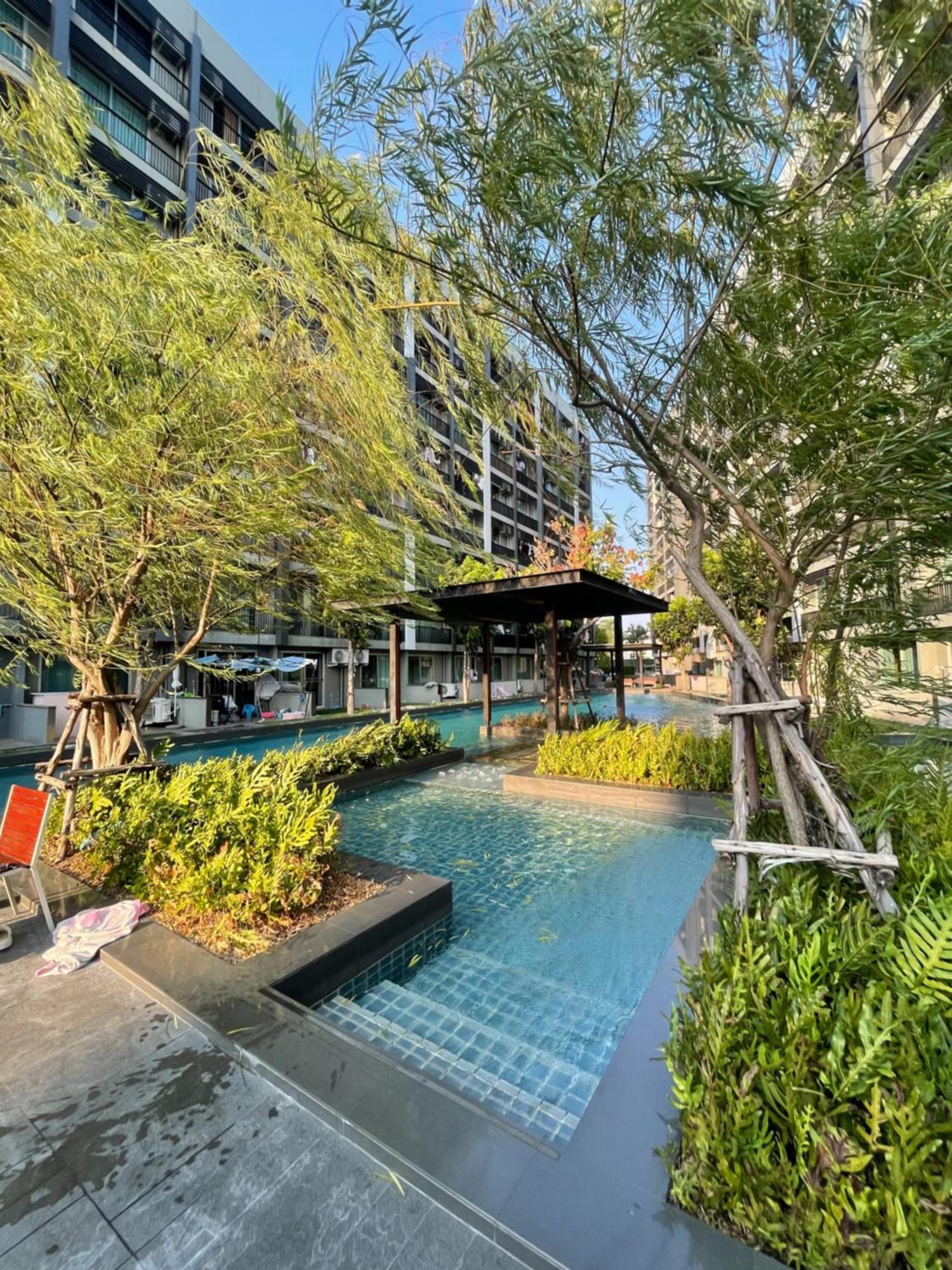 Luxury Condominium Sukhumvit 77 Бангкок Экстерьер фото